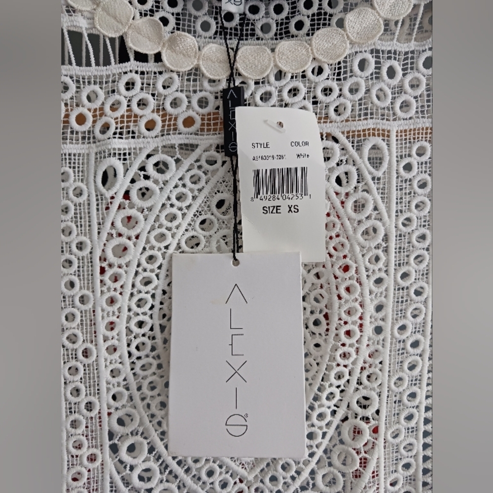 NWT ALEXIS ALANNA white Embroidery dress size XS - Picture 6 of 9
